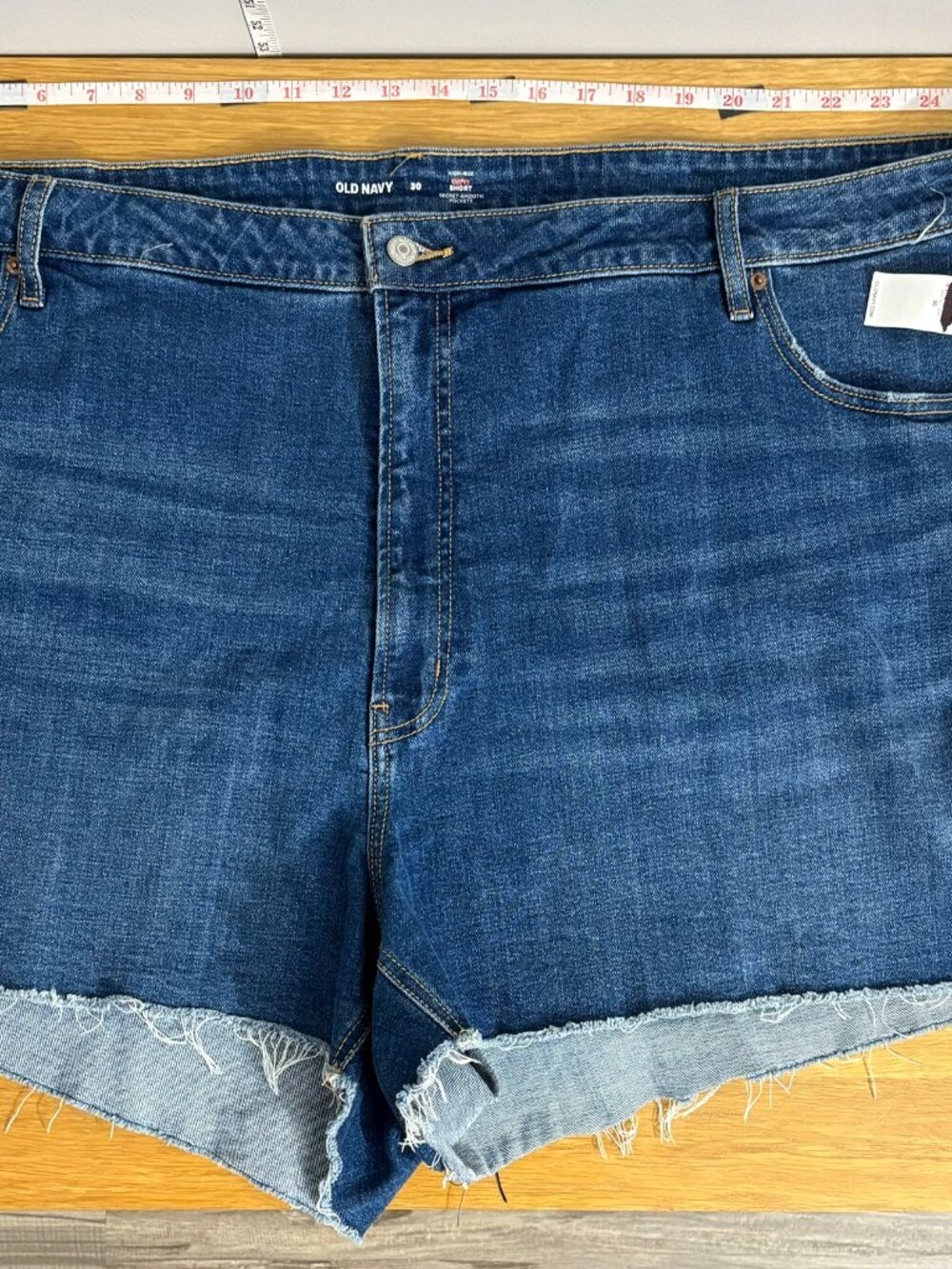 Old Navy Plus Size 30 4X High Rise Cutoff Denim Shorts Raw Hem